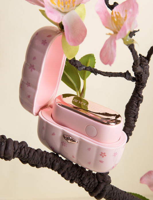 【限定発売】BeYourLover | SVAKOM みみき 桜柄 春季限定 吸うやつイヤホン 吸引ローター 遠隔