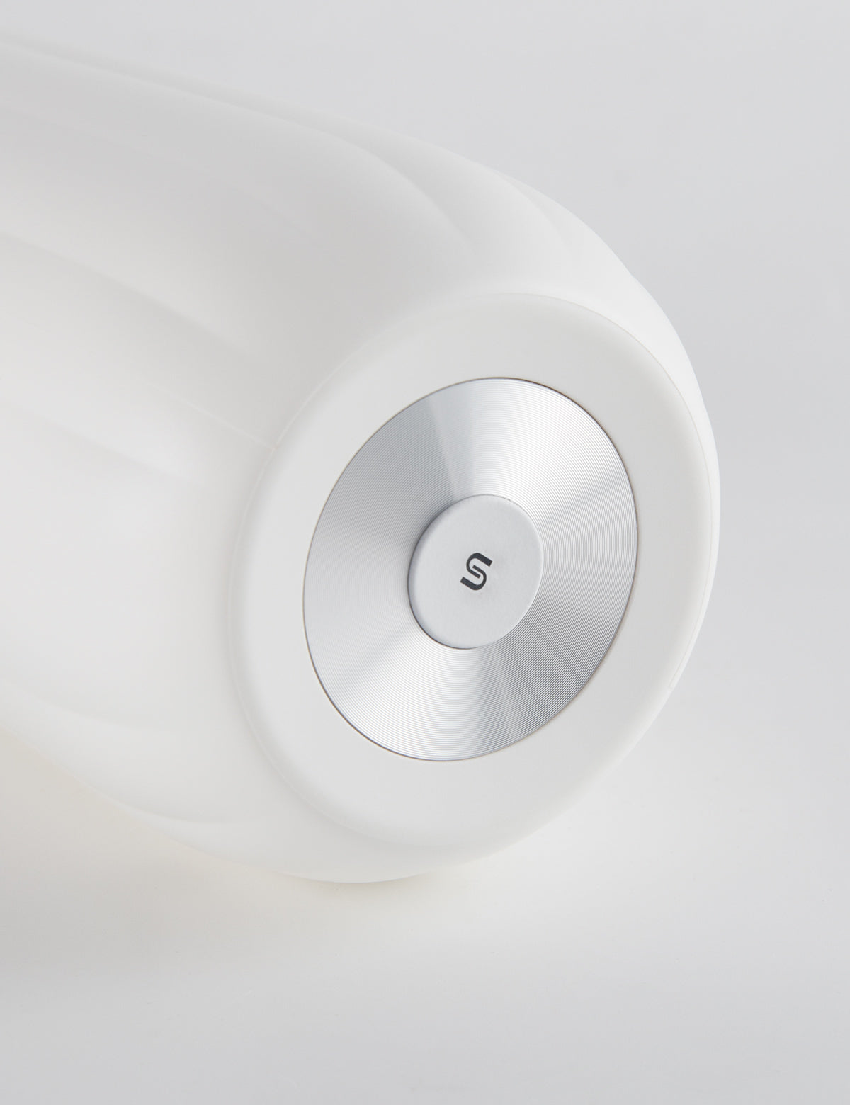 電動オナホール SVAKOM SAM White 電動フェラオナホール